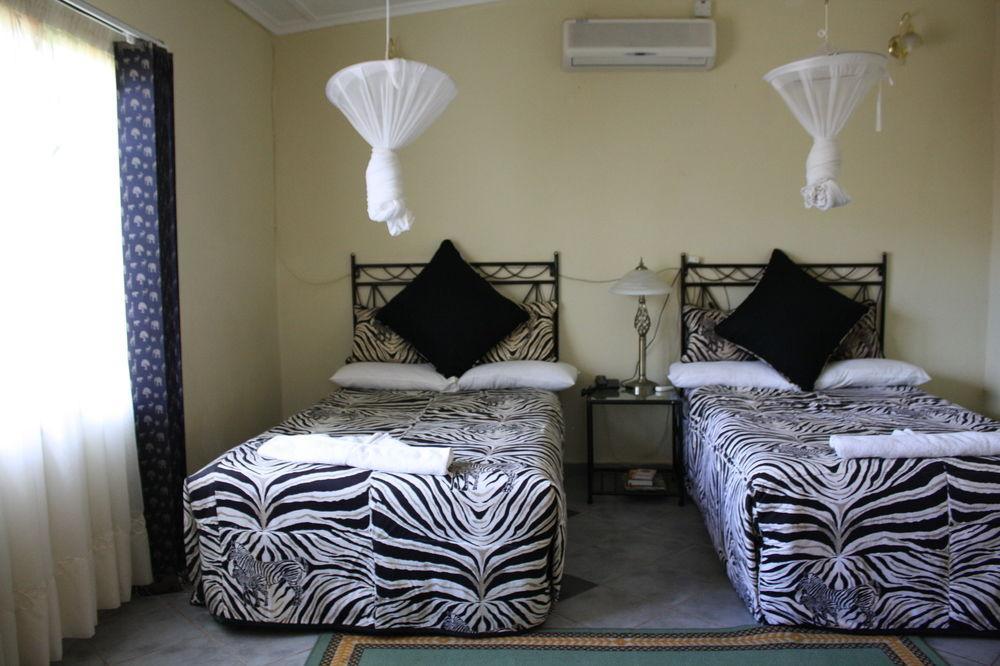 Palmwood Lodge Lusaka Bagian luar foto
