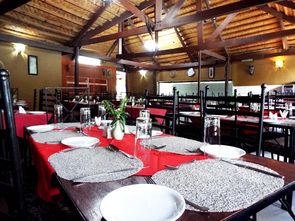 Palmwood Lodge Lusaka Bagian luar foto