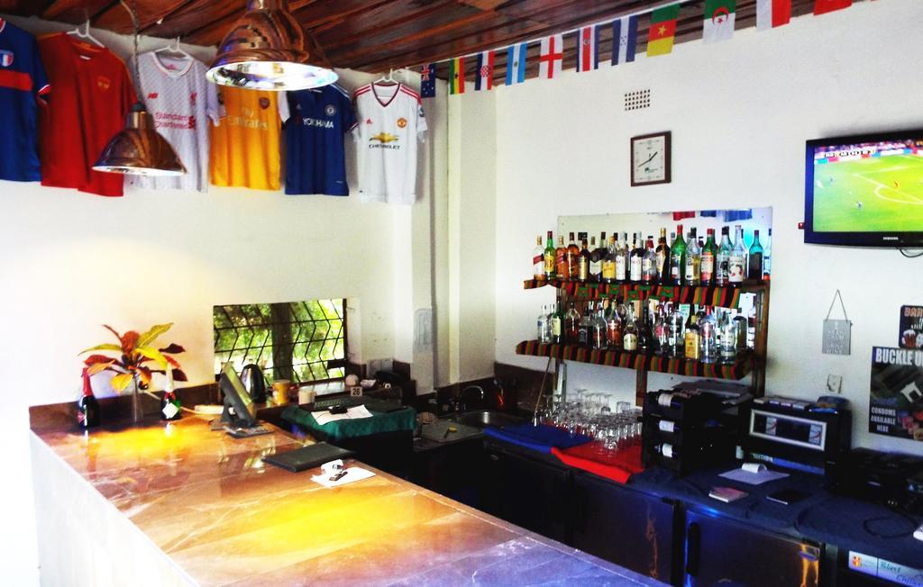 Palmwood Lodge Lusaka Bagian luar foto
