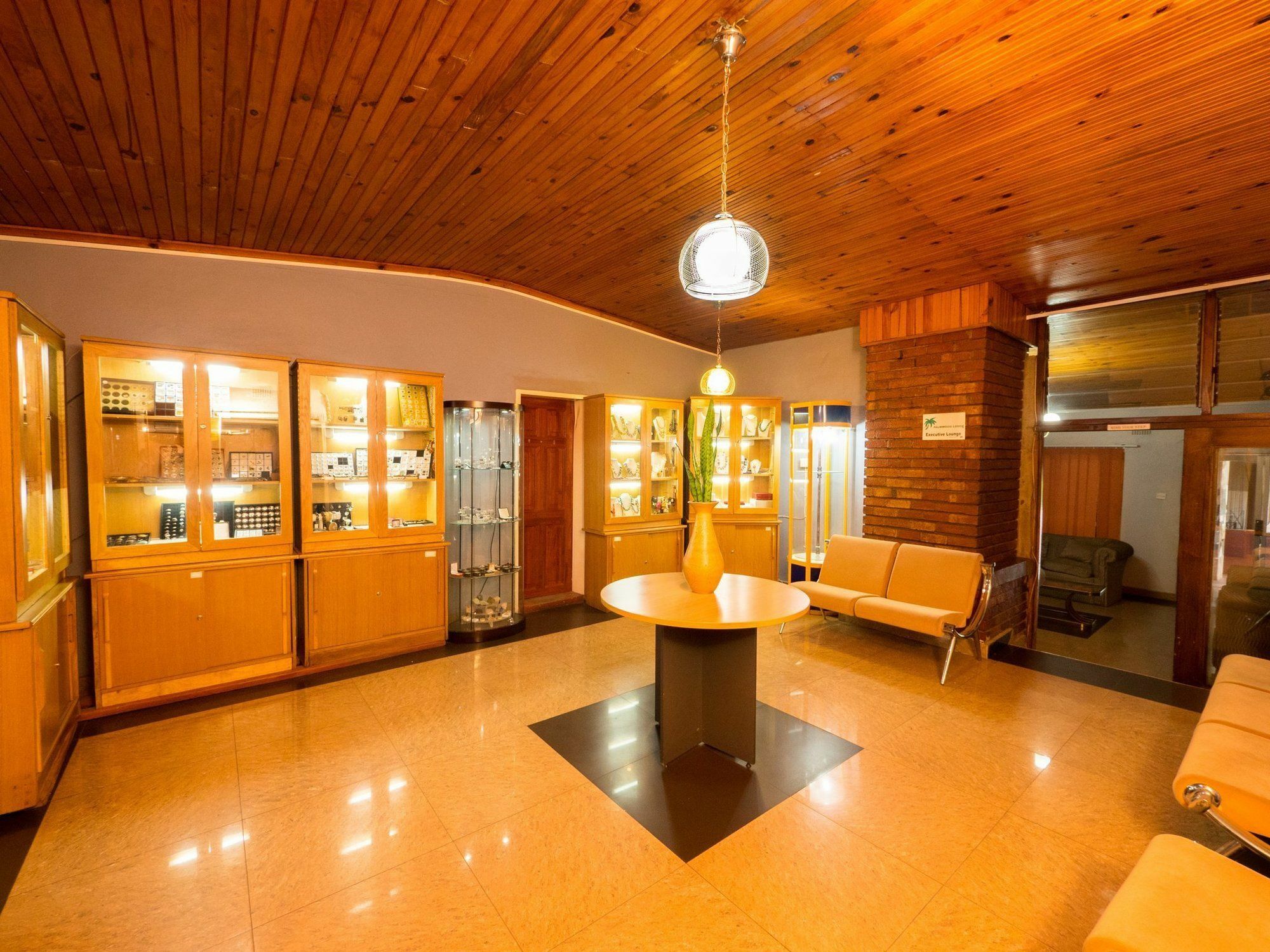 Palmwood Lodge Lusaka Bagian luar foto