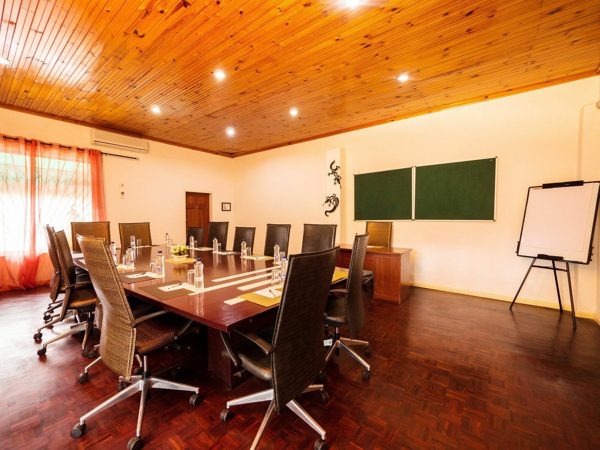 Palmwood Lodge Lusaka Bagian luar foto