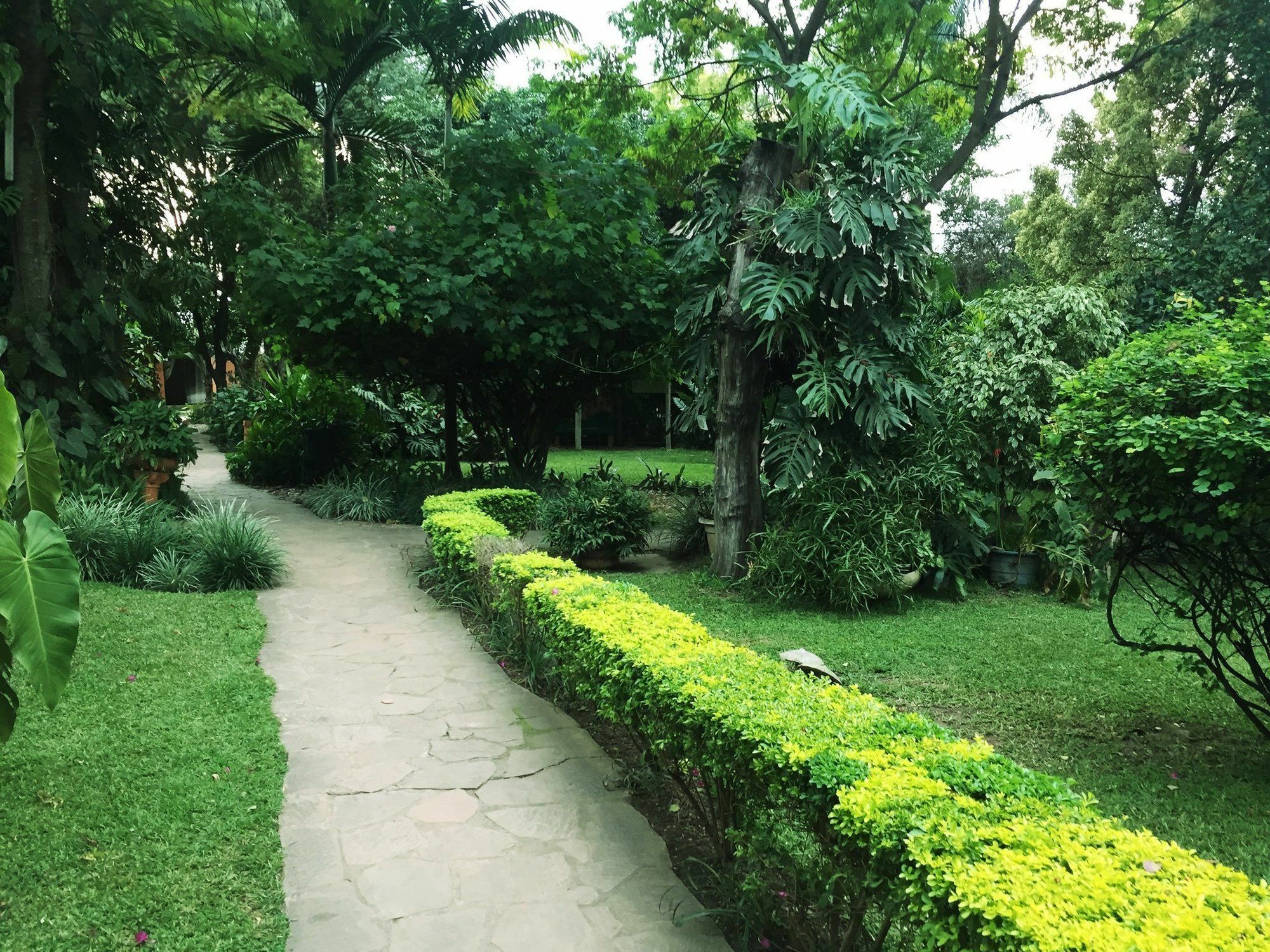 Palmwood Lodge Lusaka Bagian luar foto