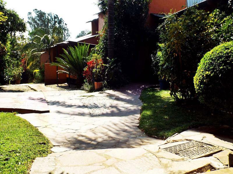 Palmwood Lodge Lusaka Bagian luar foto